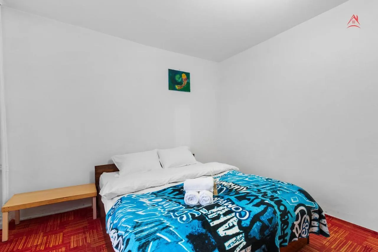 Dristor Large And Cozy Apartment Bucharest